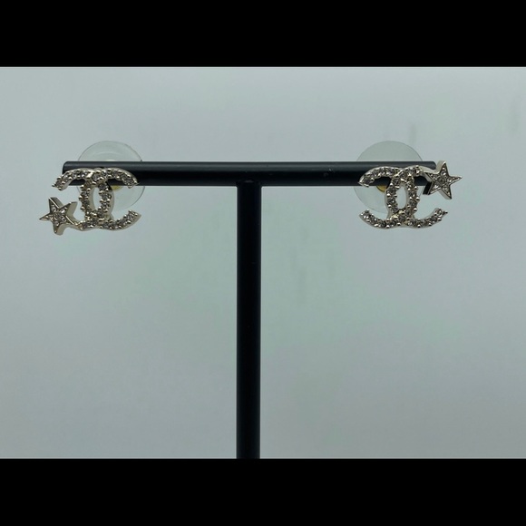 CHANEL earrings ❌SOLD on Tradsy ❌ - Picture 3 of 5